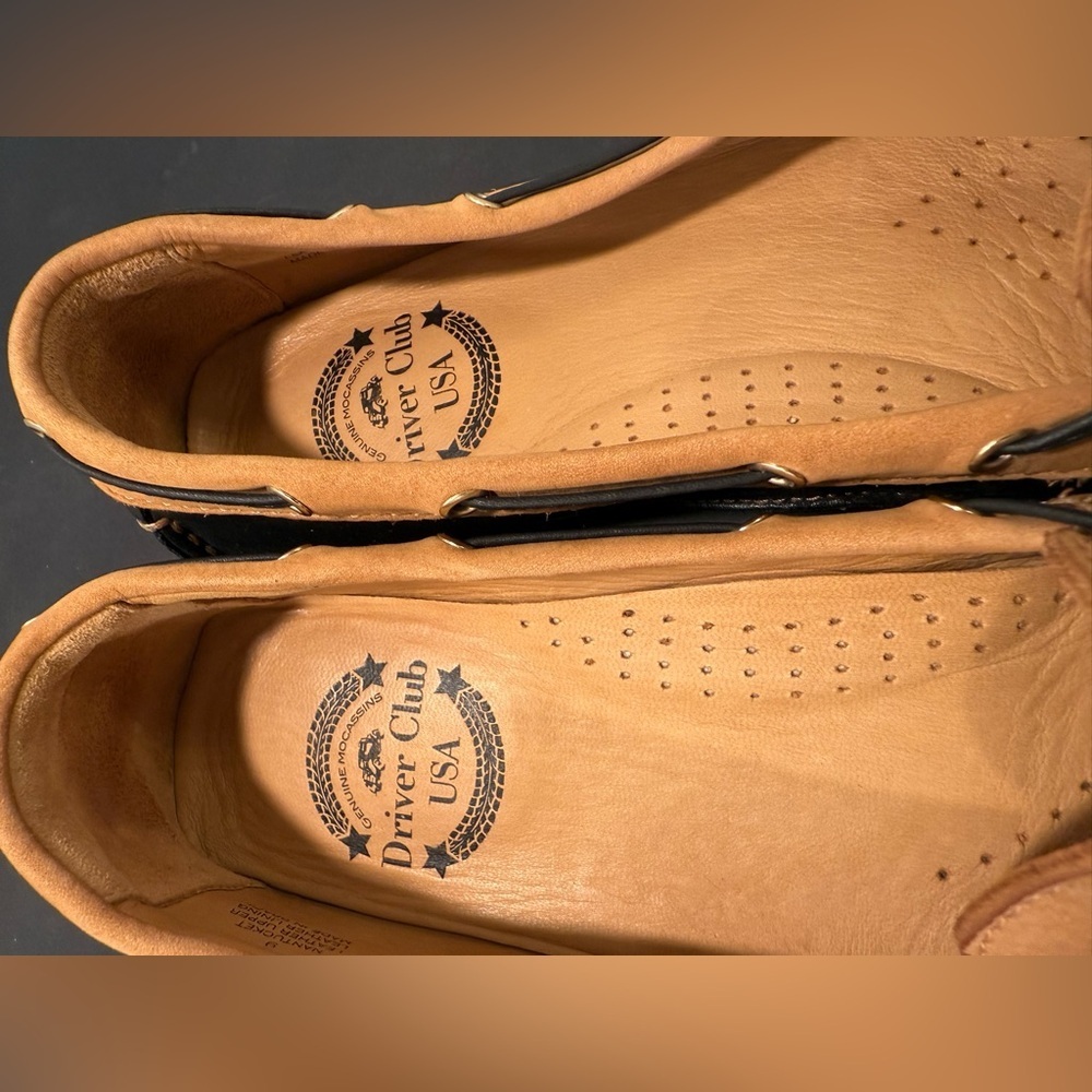 Driver Club USA Woman’s Premium Leather Loafers Nantucket Sz 9 Tan & Black Bow - Picture 4 of 12